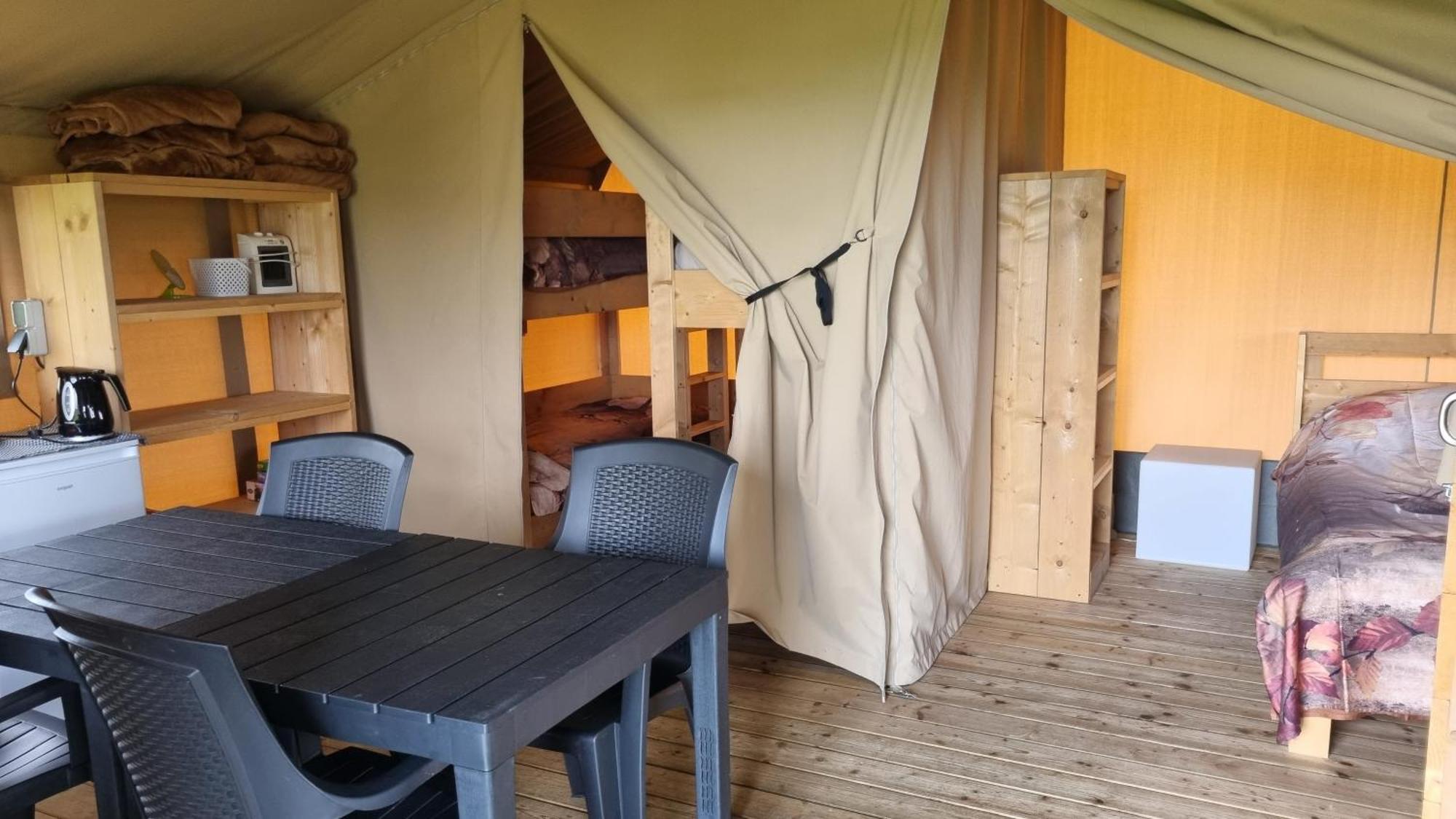Boerderijcamping De Hinde 드론턴 객실 사진